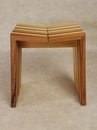 Tabouret le Mezenc de face - Vallon Joseph Ebeniste Ardeche (8)